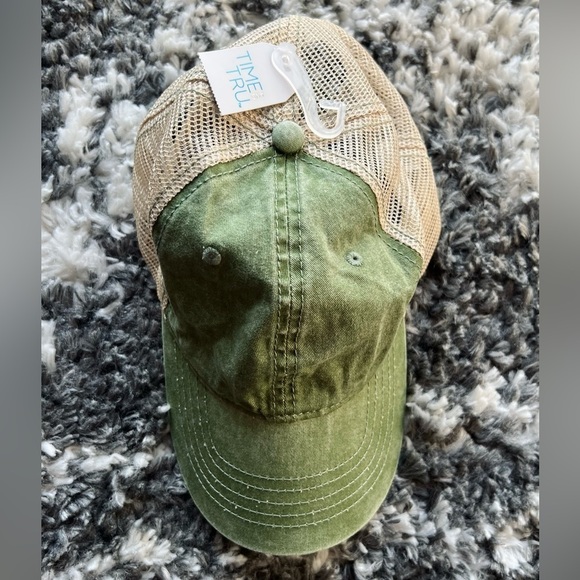 NWT Green Washed Beige Mesh Baseball Hat - Picture 4 of 6